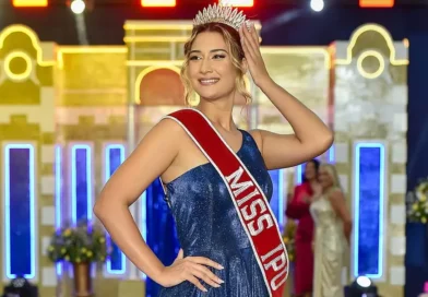 Kayelle Coutinho é coroada Miss Ipu 2025 em noite de glamour e emoção