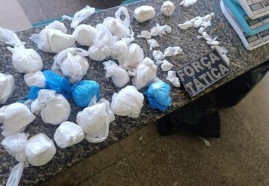 Polícia apreende drogas e materiais durante patrulhamento na zona rural de Viçosa do Ceará