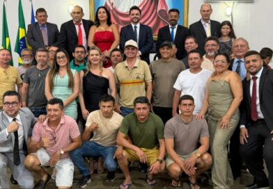 Câmara de Ipu aprova reajuste de 50% para agentes de endemias em projeto da prefeita Milena Damasceno