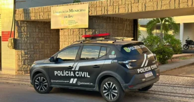 Veículo é furtado durante o dia nas imediações da Igreja Matriz de Ipu