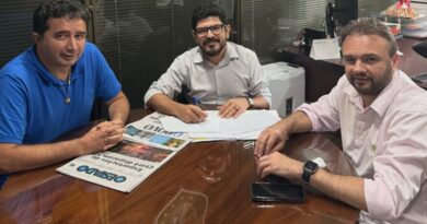 Lindbergh Martins se reúne com representantes do Governo do Ceará para tratar de ações estratégicas para Ipu