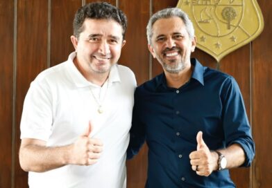 Lindbergh Martins participa de reunião com governador Elmano Freitas e secretariado no Ceará