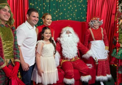 Noite de Natal encanta famílias na Praça da Matriz em Reriutaba