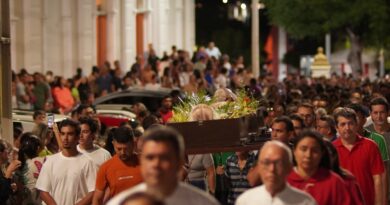 Paróquia de São Sebastião celebra a Paixão do Senhor em Ipu