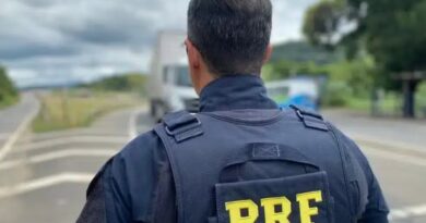 Motorista e passageiro de carro morrem em acidente na BR-222 em Tianguá (CE)