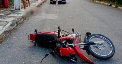 Jovem de 22 anos morre em acidente de motocicleta na estrada da Bica do Ipu