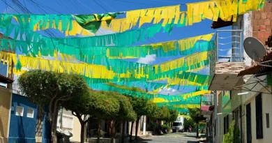 Rua José Euclides mantém tradição de decoração para a Copa desde 2006