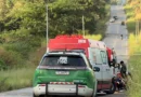 Três pessoas ficam feridas após motocicleta colidir na traseira de caminhão na CE-187