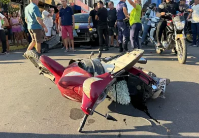 Acidente envolvendo carro, motos e outros veículos deixa vítima fatal em Ipu