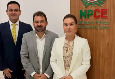 Prefeita de Pires Ferreira anuncia articulações para realização de novo concurso público com previsão de 70 vagas