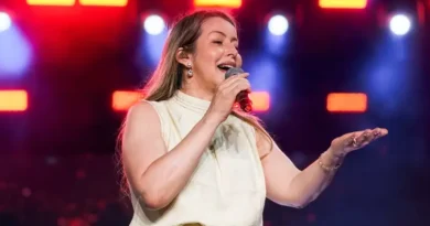 Adriana Arydes reúne público católico em show pelos 103 anos de Reriutaba