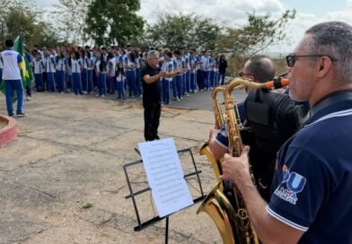 Banda de Música Municipal de Ipu realiza programação alusiva à Independência do Brasil nas escolas